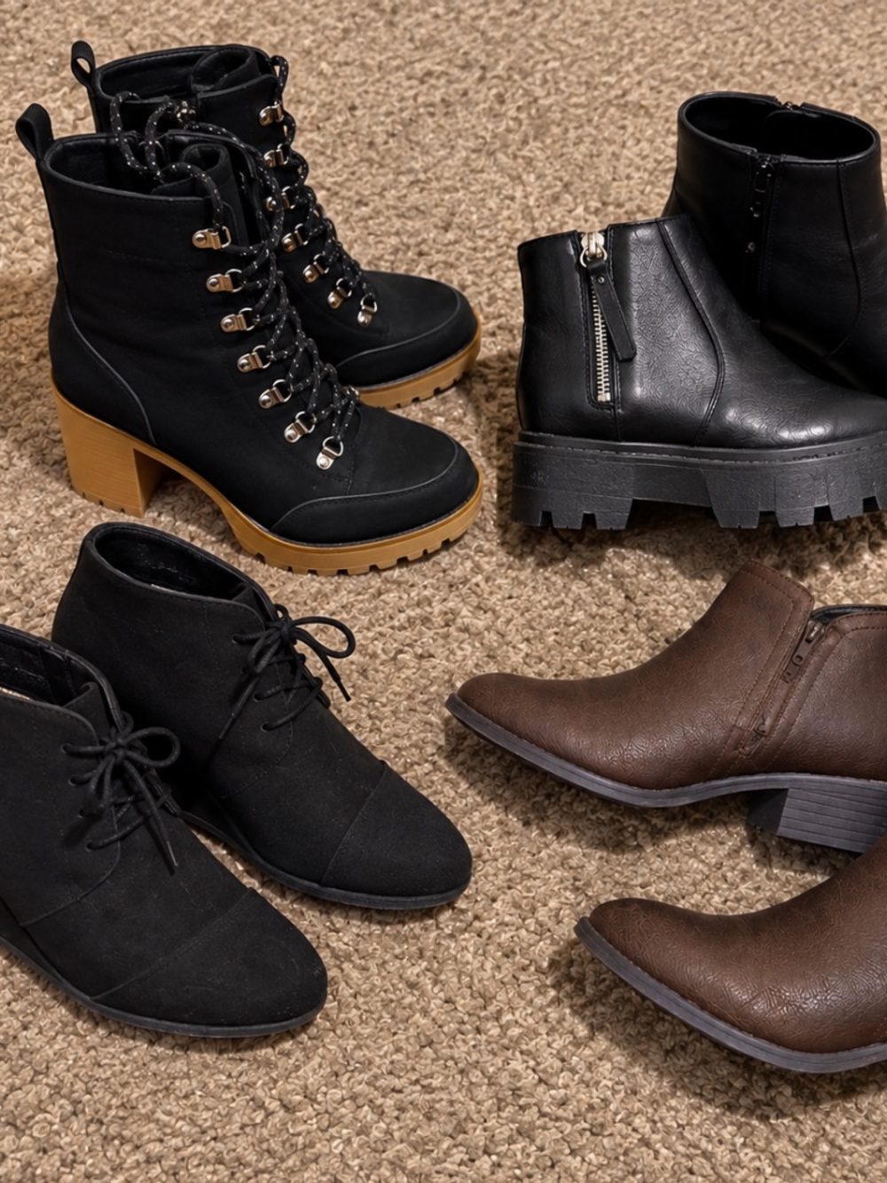 (4) Black Boot Bundle